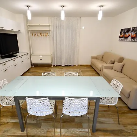 Royal Sea House Appartement *