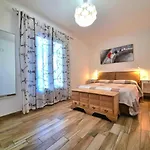 شقة Royal Sea House تْشيفالو
