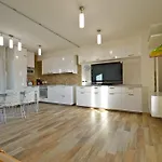 شقة Royal Sea House *